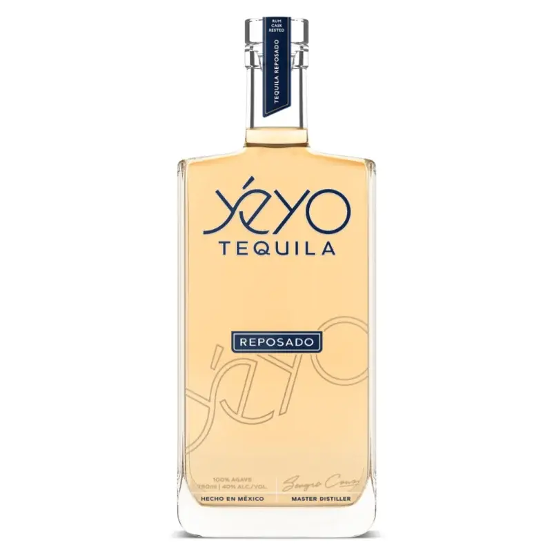 Yeyo Tequila Reposado bottle