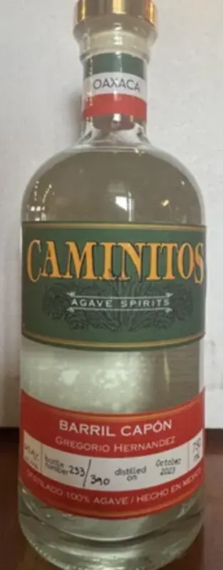 Caminitos Gregorio Hernandez Barril Capon bottle