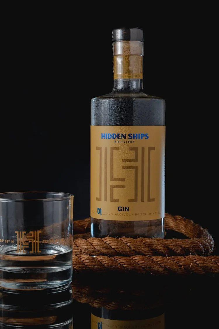 Hidden Ships Gin bottle